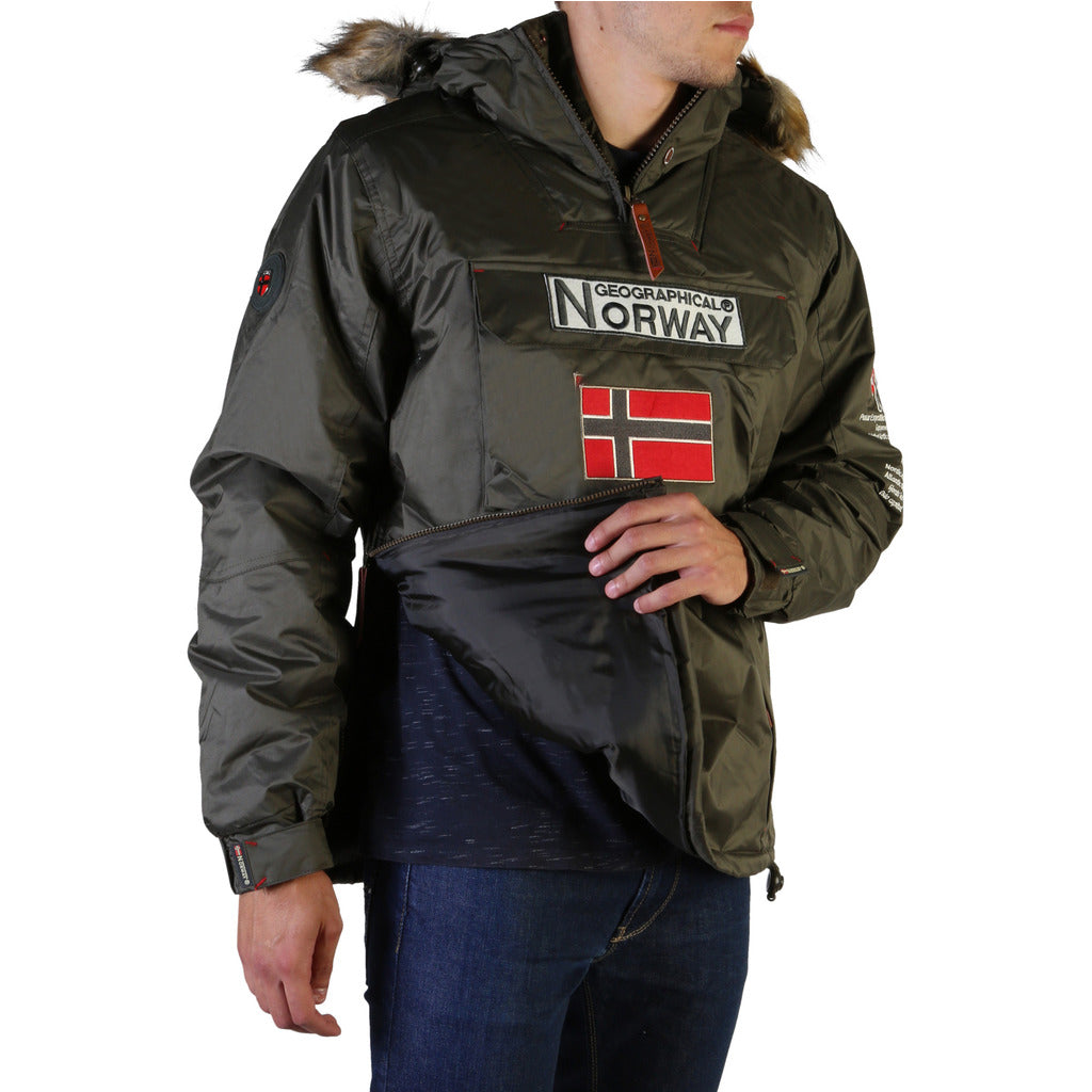 Geographical Norway - Barman_man - mem39